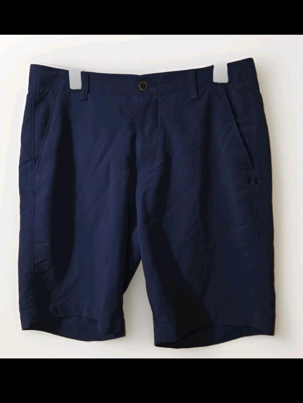 Under Armour Men's Dark Navy Flat-Front Performance Shorts Golf Size 34 Comfort